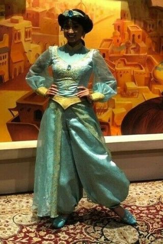 Disney Cast Member Costume Disneyland Cast Member Uniform Jasmine Disney Prop
