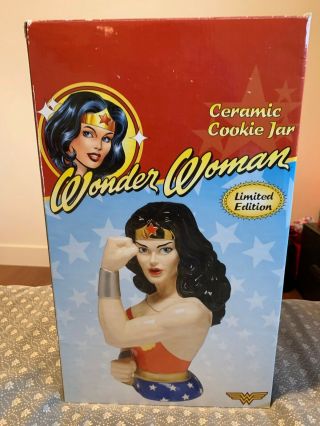 Vandor Dc Comics Wonder Woman Ceramic Cookie Jar -