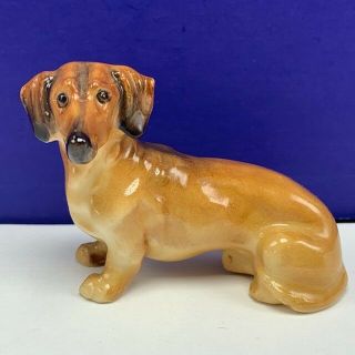Royal Doulton Animal Puppy Dog Figurine England Vintage Statue Dachshund Weiner