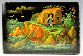 Vintage Hand Painted Russian Folk Lure Art Fisherman & Wife Lacquer Box Nr Sms