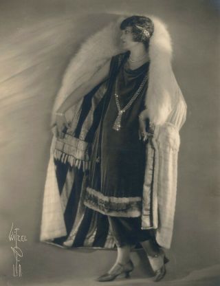 Hollywood Fashion Guru Peggy Hamilton 1920s Witzel Flapper Photograph 2