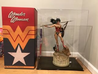 Sideshow Wonder Woman Premium Format Statue