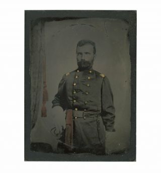 1/4 Plate Civil War Tintype of Brevet Brig.  Gen.  Datus E.  Coon,  2nd Iowa Cavalry 2