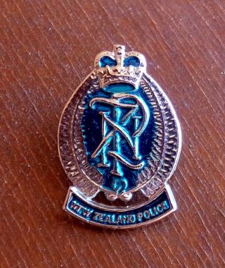 Obsolete Zealand Police Tie Lapel Pin Badge