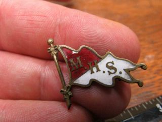 Awesome Vintage Old Flag Mhs High School Football Pin (19b5)