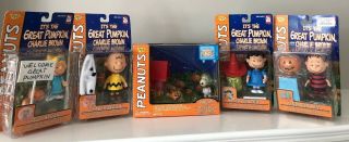 Memory Lane Peanuts Its The Great The Pumpkin,  Snoopy Deluxe Play Set,  4 Figure