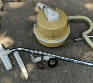Vintage General Electric Ge Swivel Top Canister Vacuum Space Age Retro Yellow