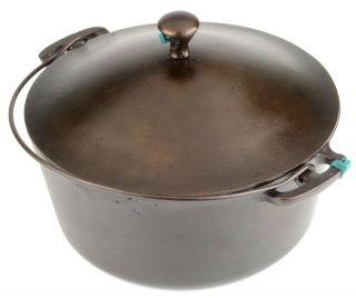 Wagner No 7 Turtle - Back Whistle - Top Cast Iron Round Roaster Dutch Oven Restored