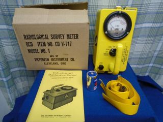 Victoreen Cdv - 717 Model 1 Radiation Detector With Remote Cable 25662
