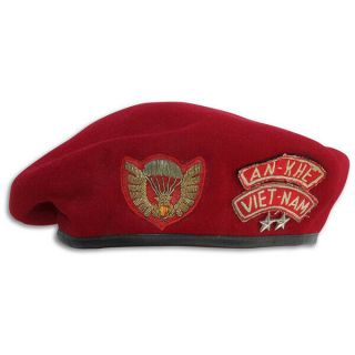 Wartime ARVN Airborne Beret,  An - Khe,  Presented to a US General 3