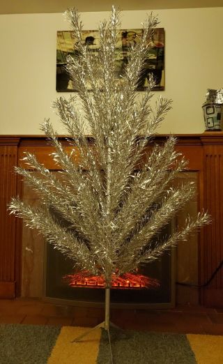 Vintage 6 Ft.  Aluminum Christmas Tree Sapphire By Regal With Spartus Color Wheel