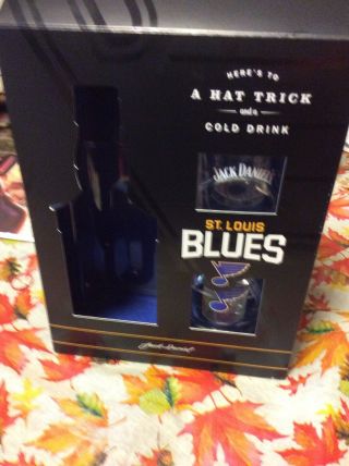 Jack Daniels Gift Set With No Bottle Stl Blues Glasses Mancave Or Barware
