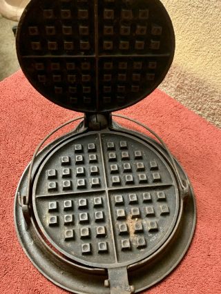 Griswold American No 8 Patent 151 1922 Cast Iron Waffle Maker With Short Base 2