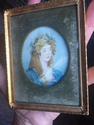 Early to mid 19th century Antique hand painted portrait miniature Framed velvet 3