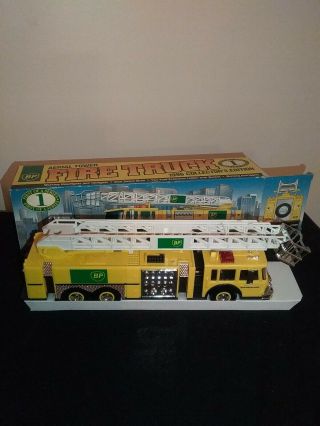 Bp Aerial Tower Fire Truck 1996 Collrctors Edition 1