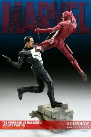 Sideshow Collectibles Daredevil Vs Punisher Exclusive Diorama Statue Marvel Bust