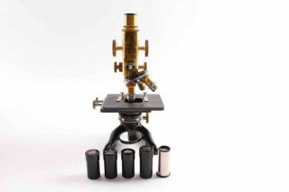 Vintage Ernst Leitz Wetzlar Brass Microscope & Case Made In Germany