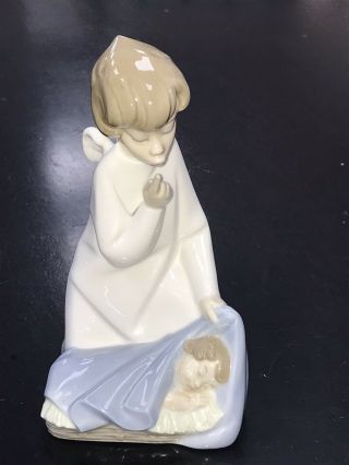 Lladro 4635 Guardian Angel Watching Over Sleeping Baby Porcelain Figurine 7 "
