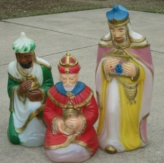 Vintage Nativity Set Of 3 Three Wisemen Wise Man Blowmold Outdoor Decor Lighted