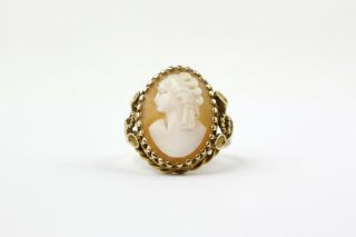 Vintage 14k Yellow Gold And Carved Shell Cameo Dress Ring