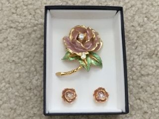Englands Rose Pin And Earring Set
