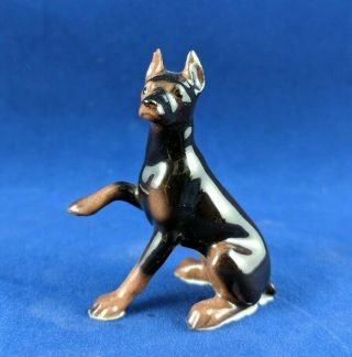 Hagen Renaker Miniature Doberman Pinscher Dog 2 1/4 " Figurine