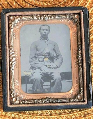 Civil War believe Confederate Soldier Ambrotype VERY clear double armed 3