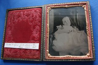 SCARCE 1/4 PLATE TINTYPE OF POST MORTEM YOUNG GIRL 4 YEARS OLD FROM 1866 3
