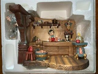 WDCC DISNEY Pinocchio Geppetto’s Workbench 