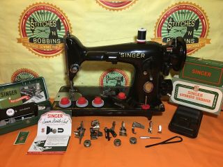 Vintage Singer 201 - 2 Centennial Sewing Machine