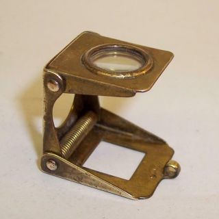 Small Vintage Folding Pocket Magnifying Glass Stamp/map/thread Fob Chain Ring