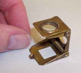 SMALL Vintage FOLDING Pocket MAGNIFYING GLASS Stamp/Map/Thread FOB CHAIN RING 3