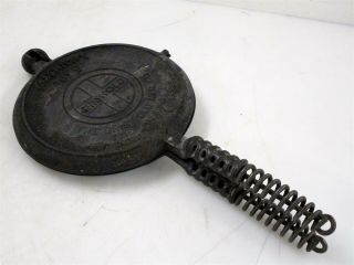 Vintage Griswold 8 Cast Iron Waffle Press Iron