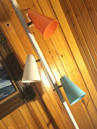 Vintage Tension Pole Floor Lamp Mid Century Modern 3 Way Aqua Orange Wht
