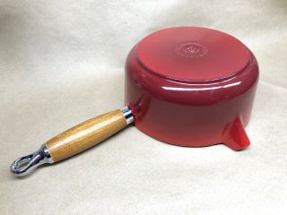 Le Creuset Saucepan 18 Cherry Red Pot Enameled Cast Iron Pour Spout Wood Handle
