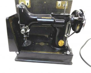 Vintage 1938 Singer 221 Featherweight Scroll Face Sewing Machine W/case