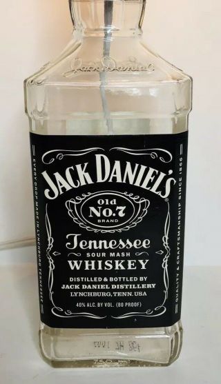 Jack Daniels Old No 7 Whiskey Bottle Lamp Man Cave Bar Decor 13 1/2” 2