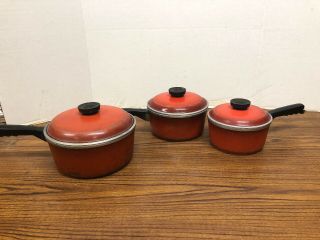 Set Of 3 Vintage Club Aluminum Pots & Lids - Salmon Coral Color