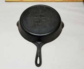 Griswold Cast Iron Skillet 8 Slant Logo With Heat Ring 704 M
