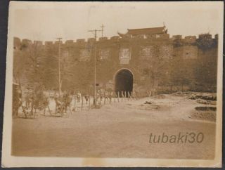 F28 China Nanking 南京 1930s Photo Big Castle Gate