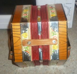 Scholer Concertina Accordion 20 Button Vintage Squeeze Box In Order