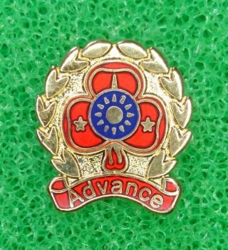 Obsoleted Girl Scouts Guides Of Taiwan Girl Guides Advance Award Metal Pin Badge