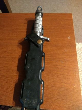 Vintage Buck 184 Survival Knife With Sheath Serrated Blade