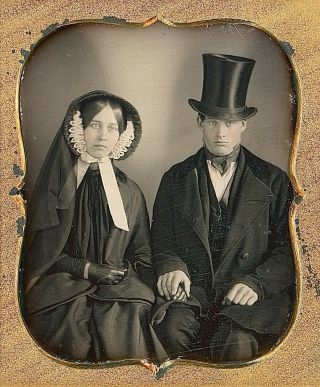 Attractive Young Couple Wearing Hats Holding Hands 1/6 Plate Daguerreotype E864