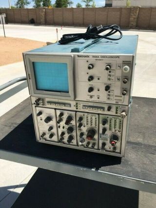 Tektronix 7904a Oscilloscope Vintage Electronic Equipment