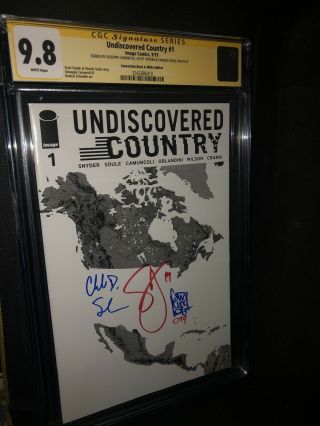 Undiscovered Country 1 Nycc 2019 Variant 9.  8 Cgc Ss Signed: Scott Snyder,  Soule