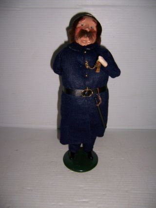 1994 Byers Choice The Carolers Constable Hiding Christmas Gift Police Cop Figure 2
