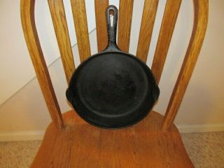 Vintage Griswold Cast Iron Frying Pan.  No.  8.  704 D.  Erie Pa.