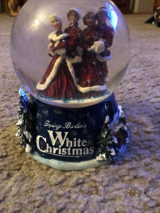 Avon 1999 " White Christmas " Snow Globe Irving Berlins