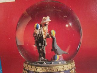 Vintage Emmett Kelly Jr Flambro The Entertainer Clown Musical Water Snow Globe 2
